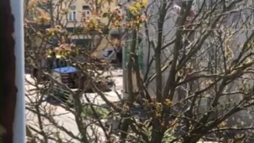 ���������� ��������� ���������� ������� ��������, ��� � "������������" ������� ������������� ������, ��������� ����������� "������������� �����", �������� ���������� ��������� �������� �� ����� ������� ������� �� ������� �����