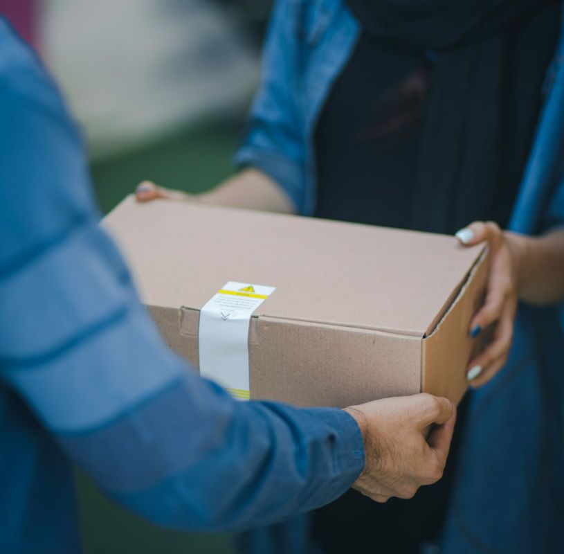 Отправка посылок до 10 кг участникам СВО будет бесплатной — зампред Правительства РФ