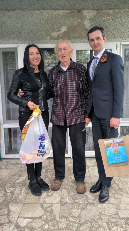 ����� ����������������� �����-������� ������� ����������