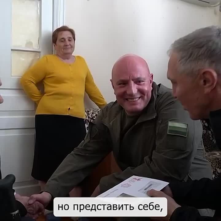 Дмитрий Чернышенко и Владимир Сальдо встретились с участником Великой Отечественной войны