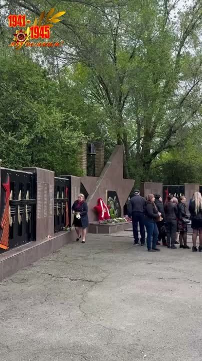 ����������� � �������� � 9 ���