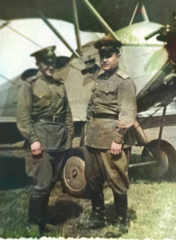 20 ��� 1916 ���� ������� ������� �������� - ������, �����, �������� ������������ ����, ����� ���������� �����. �� ���� ���������� ����� ������� ������ �������� �������� � ��������� ��������