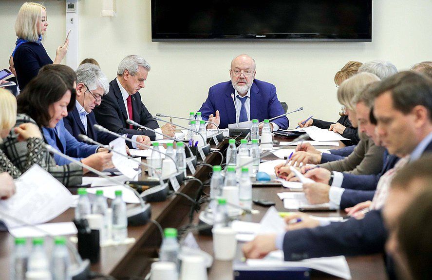 ������� ���� ������� �������� ������� �� ����� �������� �� 200 ���. ������