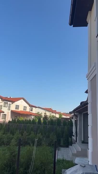 Губернатор Подмосковья попросил жителей сохранять спокойствие