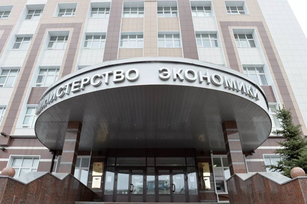 � � � � � � � �. ������������ ���������