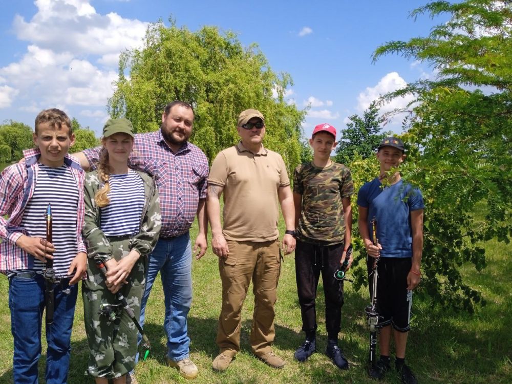 . "�������� ����"