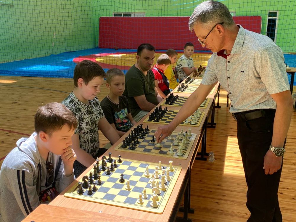 ����� ������������� ���� � ������� ������ � ���������� �����