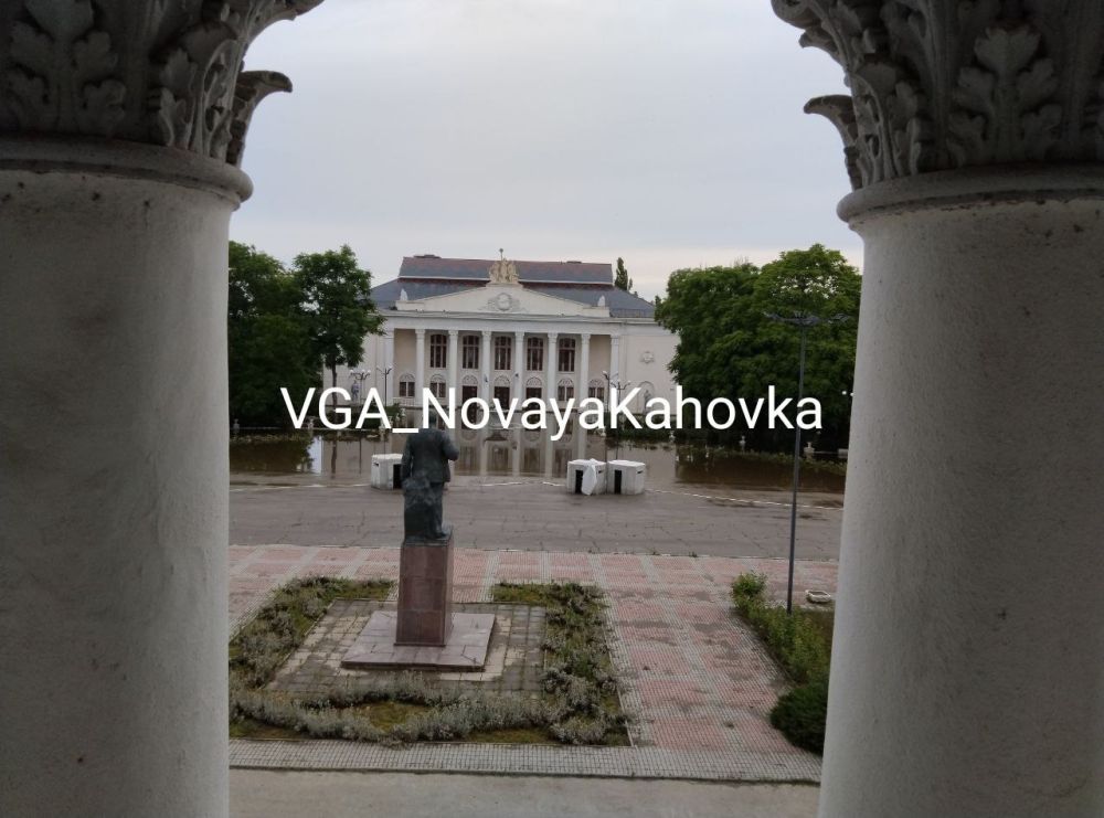 ����, 8 ���� � ����� �������