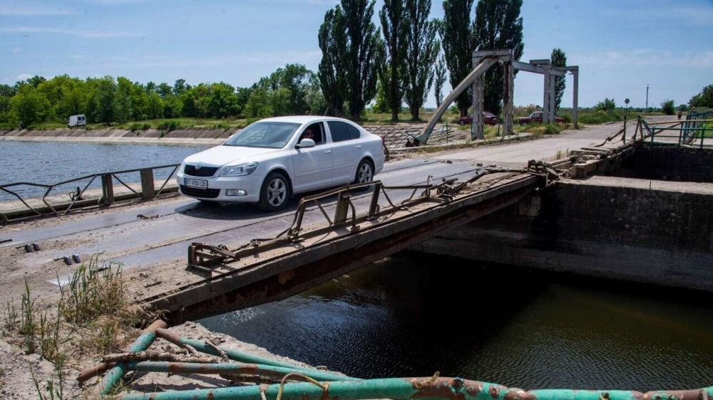 ������� ������� �����: 8 ����