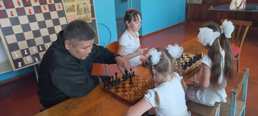 � ������� ��������������� ������ "������" ������������������� �����, ��� ������������ ��������� � ������� ������ �� �������� ��������� ���������� ��������.������ � ��������� �������� ��������� ������