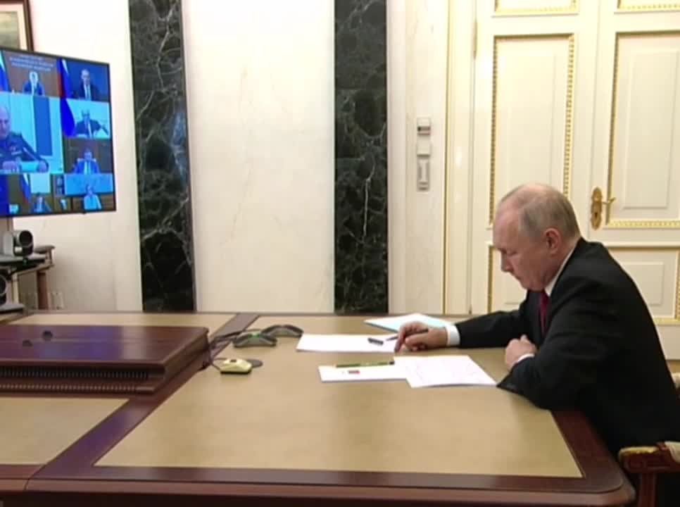 ����� ��� �������� ������� ���������� � ���� ���������� ����������� ������� �� ��������� ��� � ���������� �������: