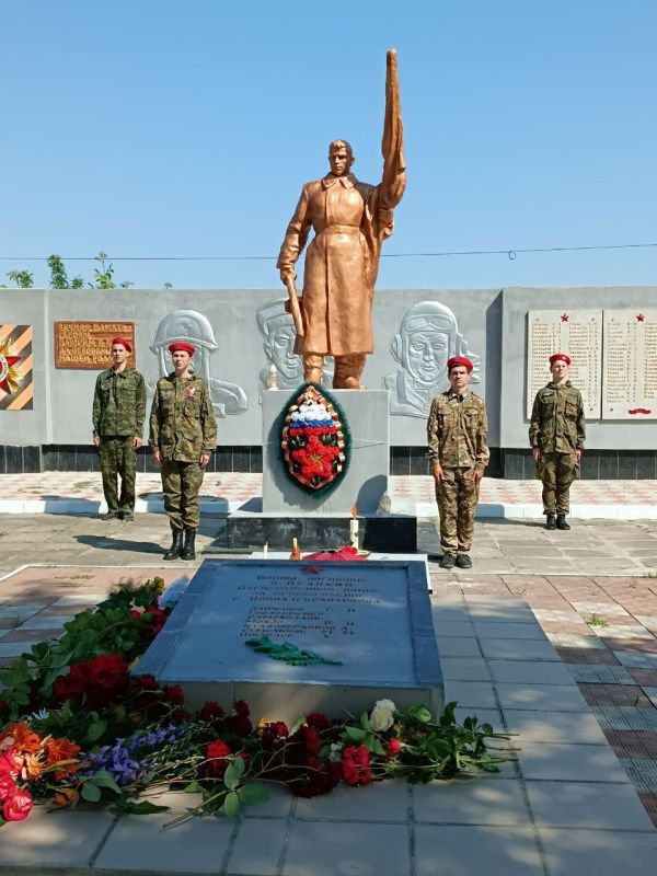 ���� � ������� ����� ������ �������, ������� ������� �� ���������, ��������� � ������ �����, � ����� ���� ������������ �� �������