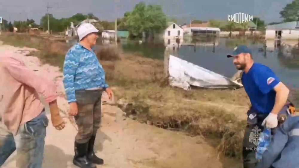 ����� 200 �� ������������������ � ���������� ������� ����� �����������, �������� � ���