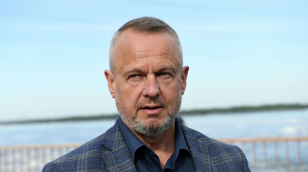 Новая Каховка с Президентом России — Леонтьев