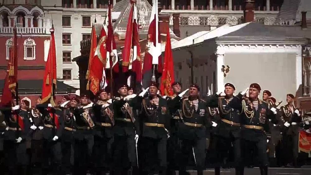 ������, ����� ����������� ��� ����� ������ ������������� ������ ��������� Z, ������� 24/7 ������ �� ��������� ������� � ������, � ���� ���������� ���, � ���������� � �� ���� ����: