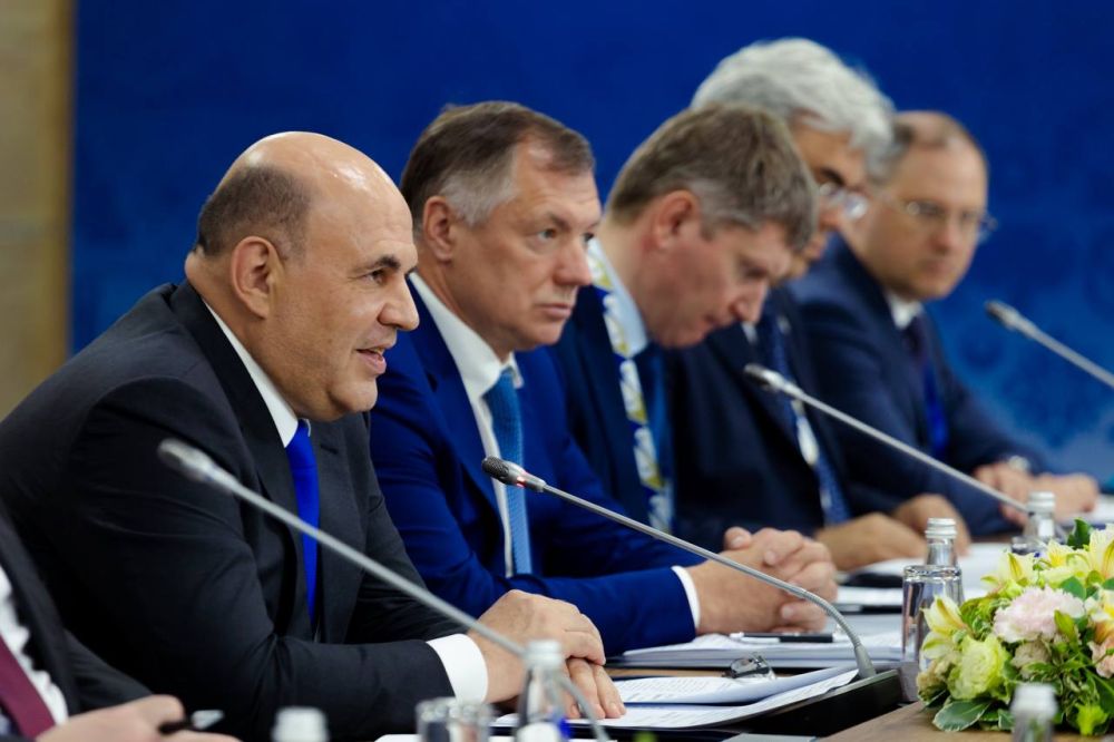 Хуснуллин рассказал о социально-экономическом развитии Херсонской области