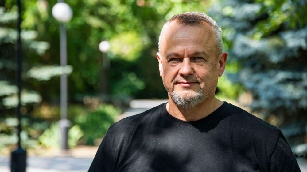 Арта, минометы, пожары - власти Новой Каховки о ситуации в регионе