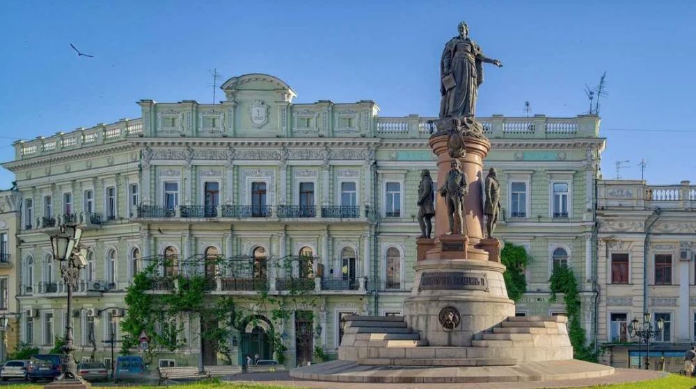 ����� ��������� ��������� ������ � ������������� ������������ ������