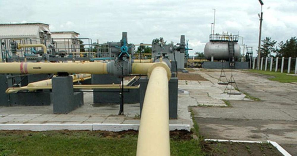 Захарова: Киеву до выпрашивания денег нужно восстановить аммиакопровод