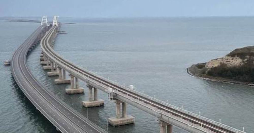 Грузоперевозки по Крымскому мосту не возобновятся в ближайшее время