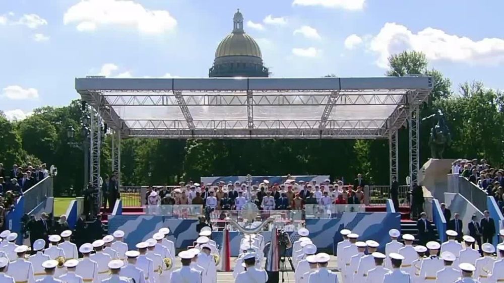 ������ ��������� ��������� ������ � ���� ��� � �����-����������