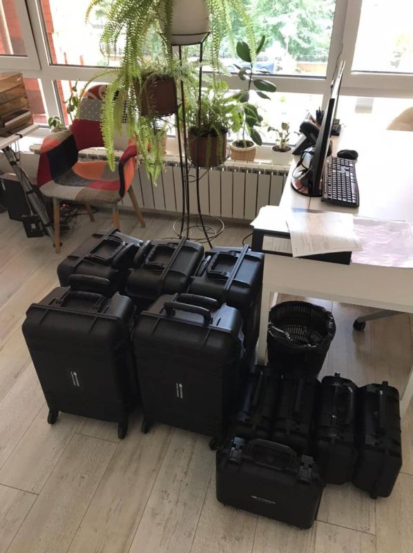 ����� �����: ���� �� ������ 3� ��� �� ��.. �������� ������ 50 ��. ( �� ��������, ����������� � ���������� �����������) � � �������� �������������� ������ �� �������� ����� �� ��������