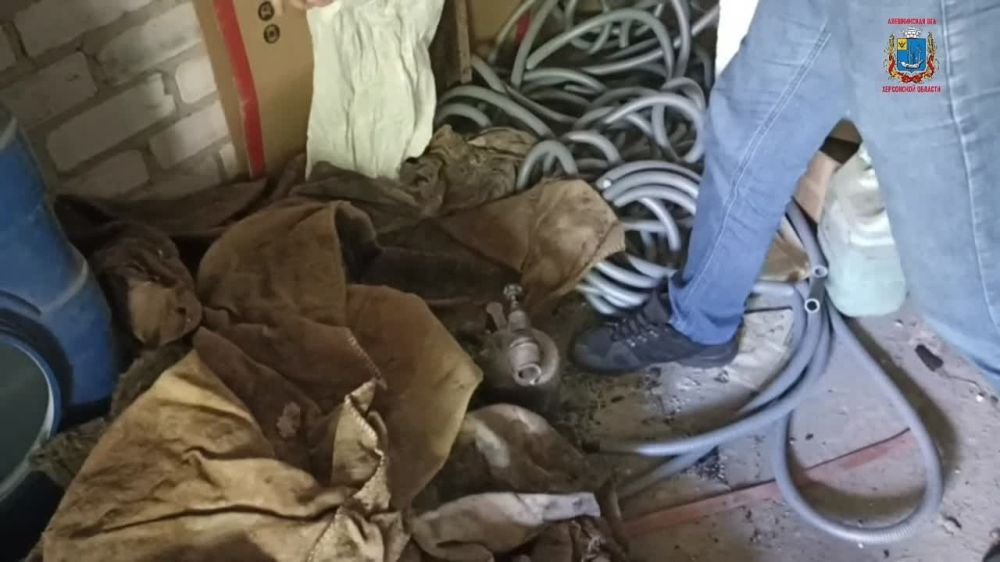 � ������ �������� ������ 14 ������ � 200 ������� ������� � � ��������� ���� ���������� ��������� ����