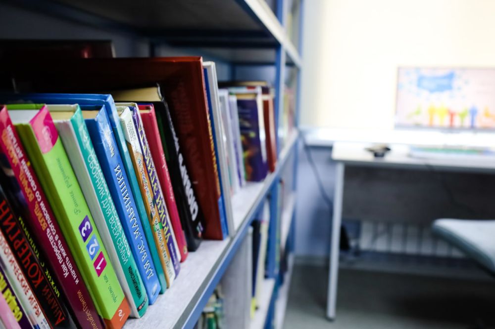 В Новой Каховке открыли библиотеку