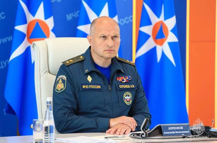 МЧС России организует комплекс мероприятий по обеспечению безопасности школ