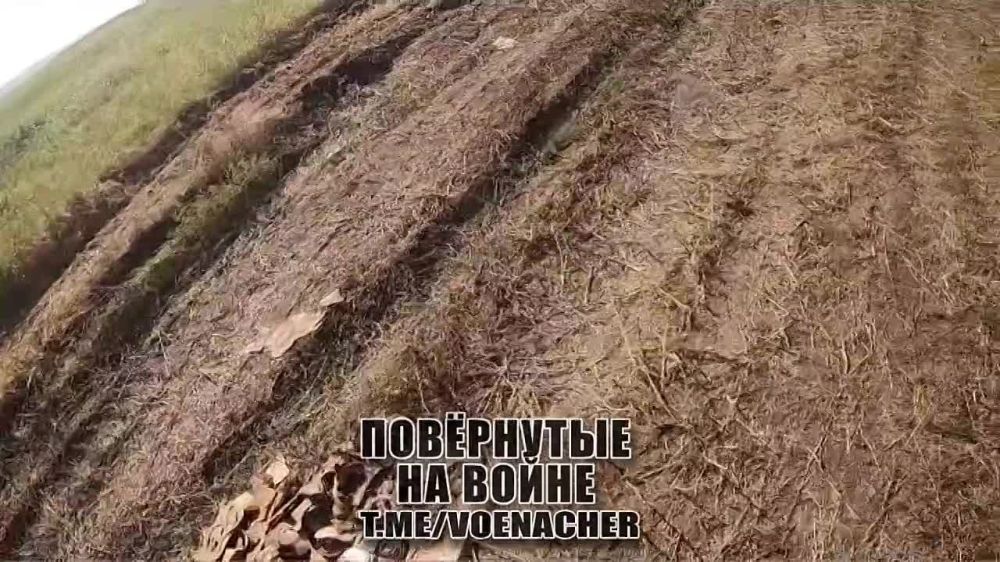 ����������� ������� ��������� ��������� ������� �� ������������ ��� M2A2 ODS-SA "Bradley" � ���������� � ������������ ������� (BRAT), � ��� �� ��������� ���� ���, � ������ �.�. ��������