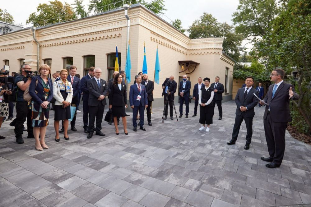 ��������� ������ 3-� ������ �������� ��������� � ����� � ������� ����� ������� � �����, � ��� ������ ����������� ��������, ������� ������ ����� � ������������� � ����