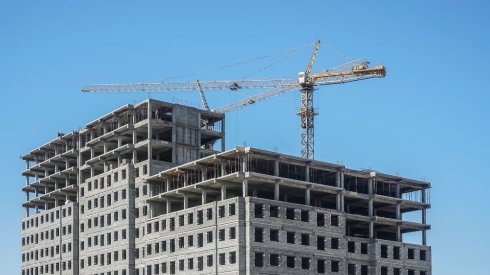 В новых регионах России вступает в действие аттестация физических лиц на право проведения строительного контроля, заявил Марат Хуснуллин