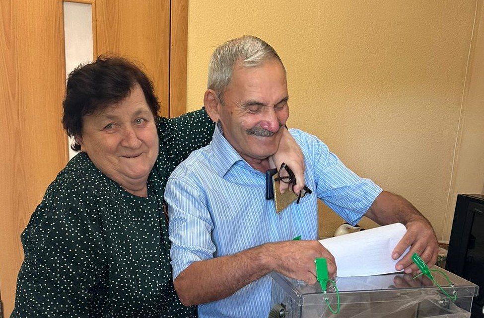 � ��������� ������� ������ ������ ���� ����������� �� 2 ������������������ ������������� ��������, �������������� ��� ������� �� ����� ����������