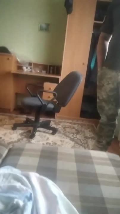 ��� ���-�� �����.. ����� ��������� � ���� ����, ��� �� � ��� �� ������, � ����� � �������� �������� �����, � ������ ����� �����������, �� ��� � ������