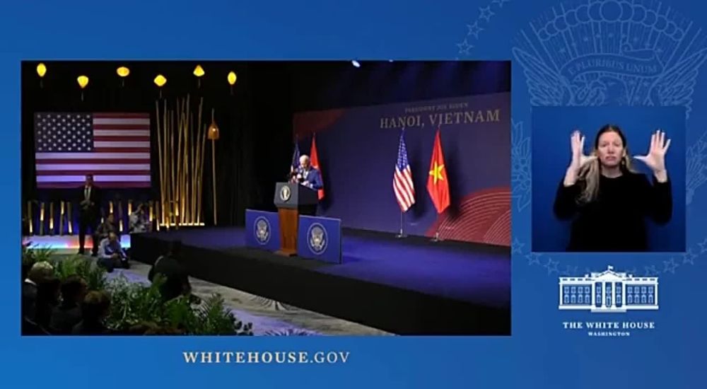 "���... �... � ������ ������ ��������� � �������... ������ ���� ����. � ����, ��������, ���� ����, �� �� �� ������� �� �� ����. � �� ����, ��� ��, � � ��������� � ��������" - ������ ������ ���