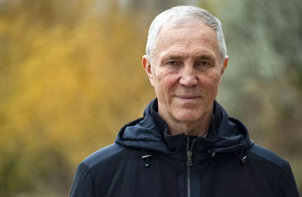 ���� ����������� ���������� ������� �������� ������ ������� ������ ��� ����� "��� �� ��������� ���-����������?"