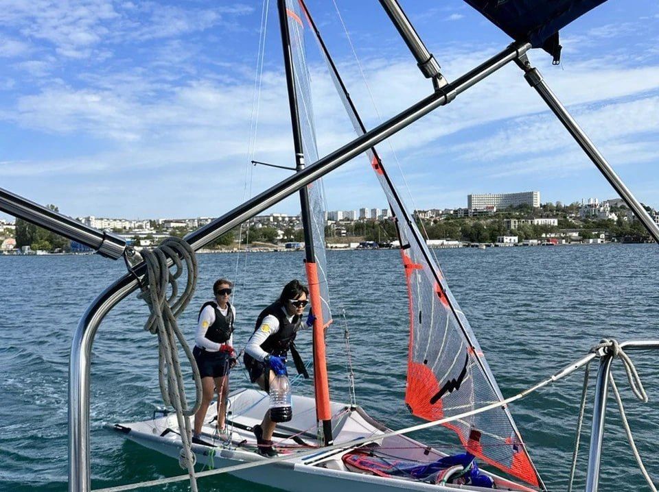 ���������� �������� ����� ������� � �����