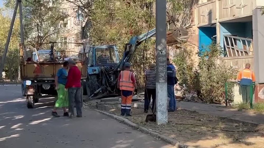 Обстрелы со стороны Украины нас не сломят – глава Новокаховской городской ВГА Владимир Леонтьев