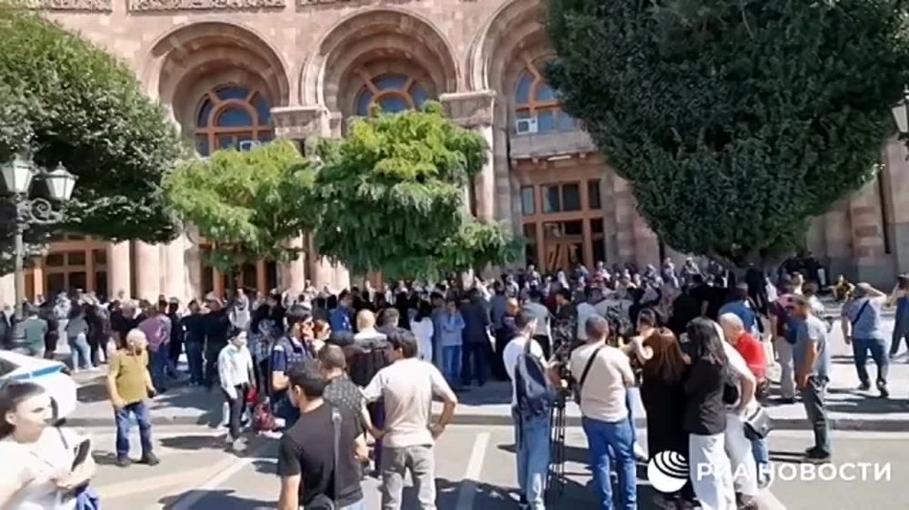 ������ ������� ���������� � ������ ������������� ����� ��������� � �������������� �� ��������