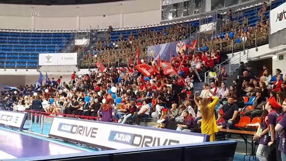 � ������ ��������� ������������ ����������������� ������������� ����, �������������� ������ ������ ����� "��� ������", � ������ ��������� ������ ����� ���������� ����������� ������� �������� �� ������� � ����� � ������������ ���