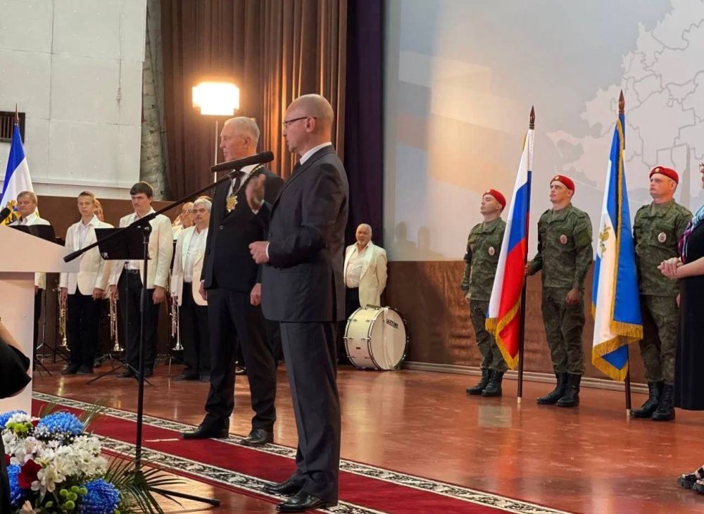 Игорь Кастюкевич: На церемонии вступления в должность Губернатора Херсонской области, Первый заместитель руководителя администрации Президента РФ Сергей Кириенко отметил историческую ценность событий, происходящих здесь с сейчас