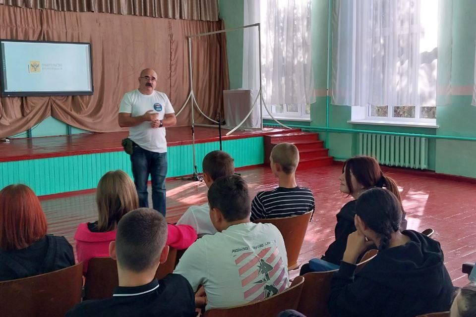 ����� 100 ���������� ����������� ������ ������� ������� � ������������� ������