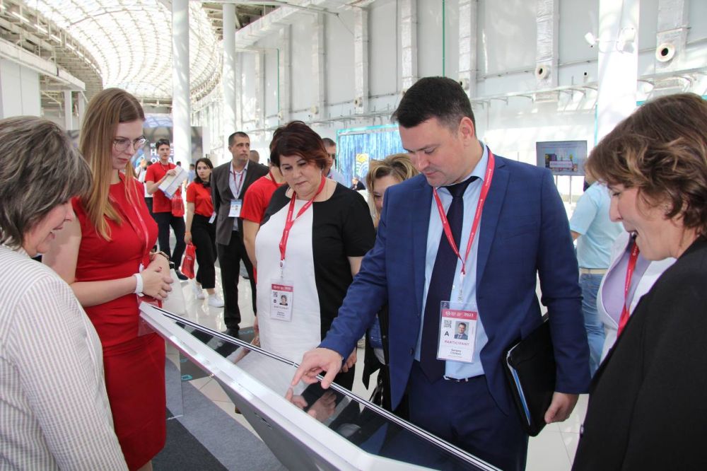 ����� �������� ������ ������ ��������� ������� � �������� ������������� ������ ������ ����� (����) � ����