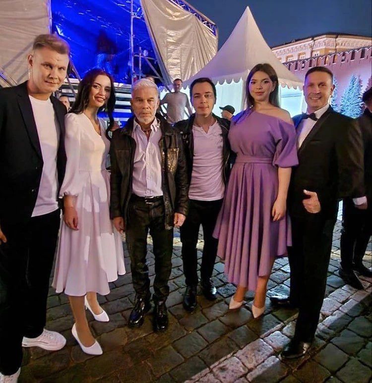 «Чувствуешь счастье, когда видишь тысячи глаз»: Певицы из Херсонской области выступили со звездами на Красной площади