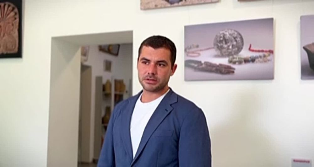 «Никогда в составе Украины не было такой заботы о населении, как в России», — сказал председатель регионального отделения Ассамблеи народов России Артем Лагойский