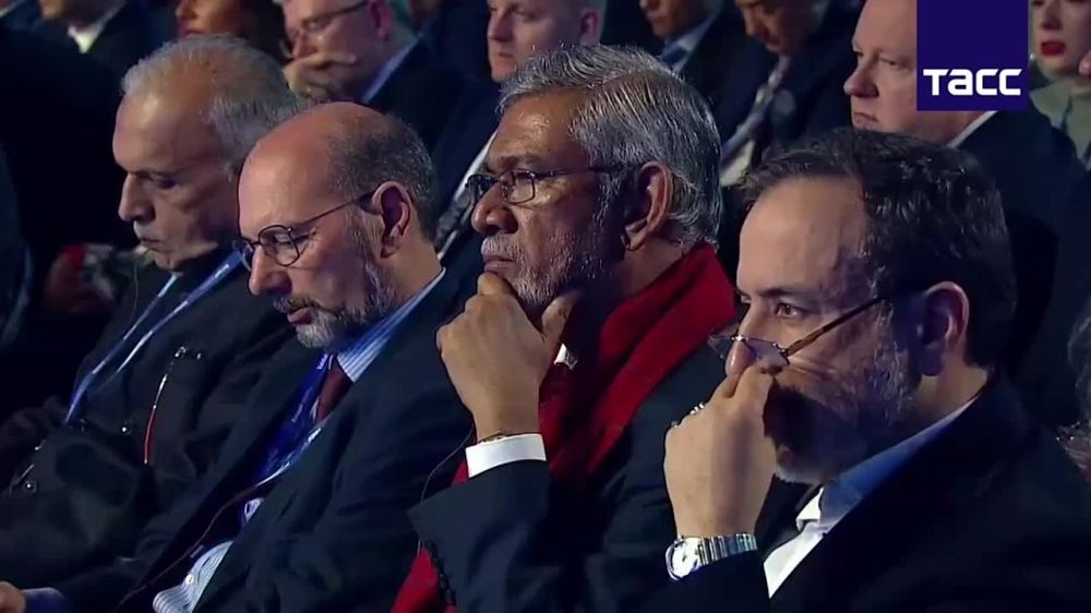 �������� ����� �� "������" ������ � ������� ������ ������ "������������� ������ ����"