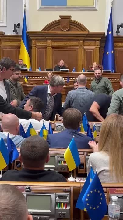 � ��������� ���� ����������� ������� � ��������� ����� ���������