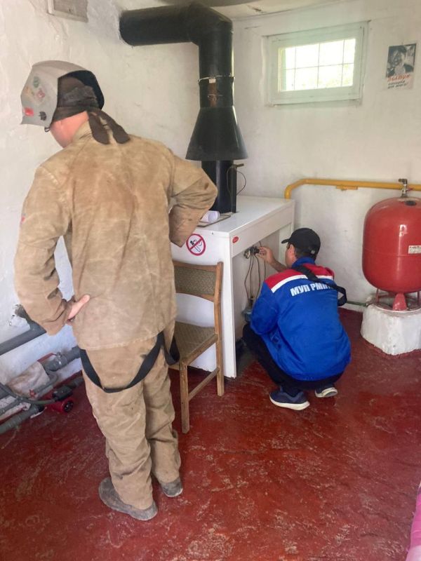 ��������� ����������� ��������������� ��������� � �������� �������� � ������� ����������� ������