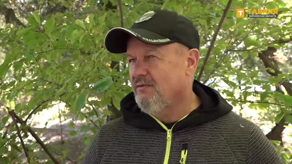 Минимум 7 ракет выпустили ВСУ во время вчерашнего обстрела Новой Каховки, сообщил Владимир Леонтьев