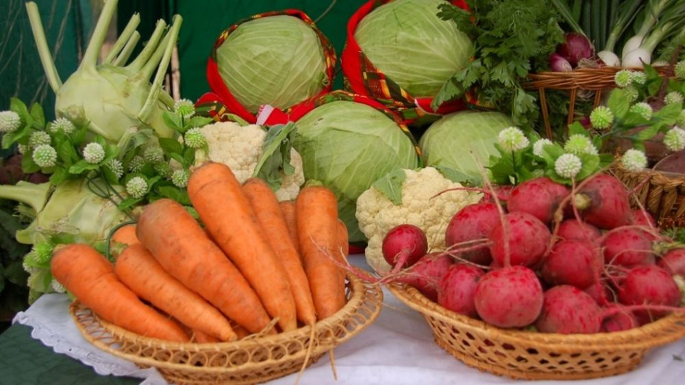 ���������� ������� �������� ������ � ������� ��������� � �������